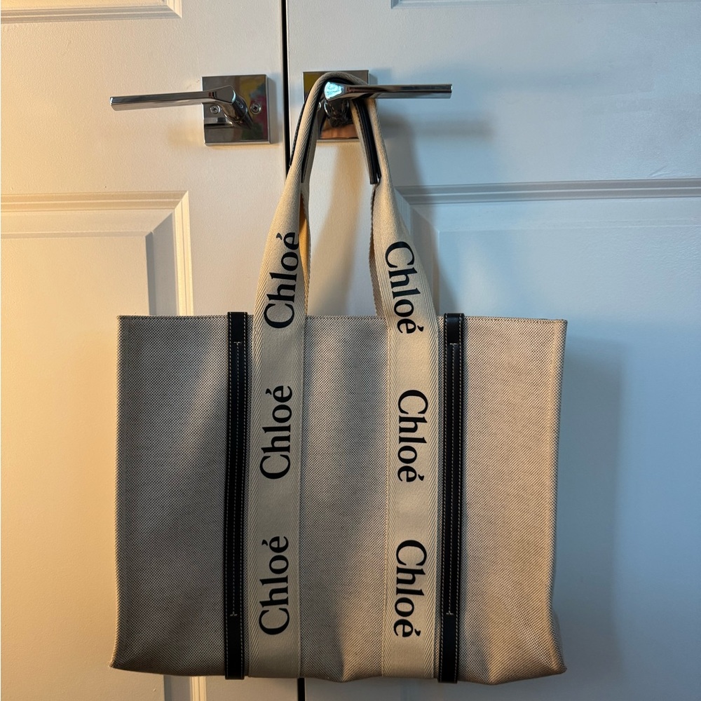 Chloè Woody Tote Bag in Linen